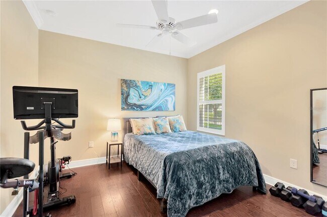 Building Photo - 6420 Seasound Dr