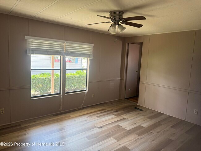 Building Photo - 14697 Brookridge Blvd