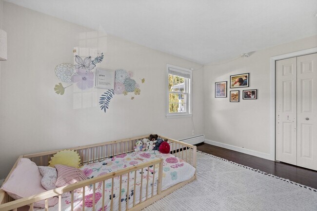 Building Photo - 193 Bonham Rd