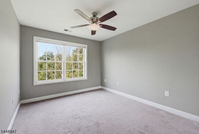 Building Photo - 408 Donato Cir