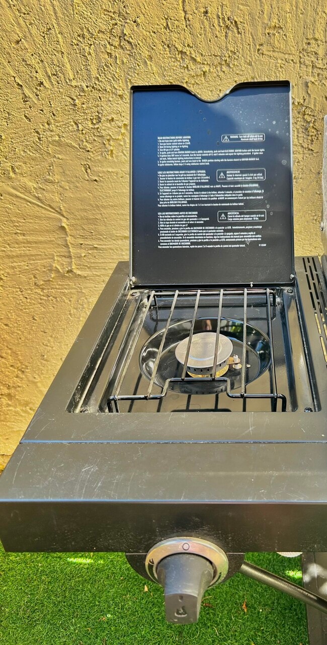 Building Photo - 78205 Cortez Ln