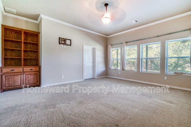 Building Photo - 226 Co Rd 2250