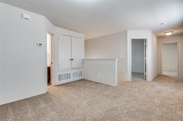 Building Photo - 9137 Waterman Dr