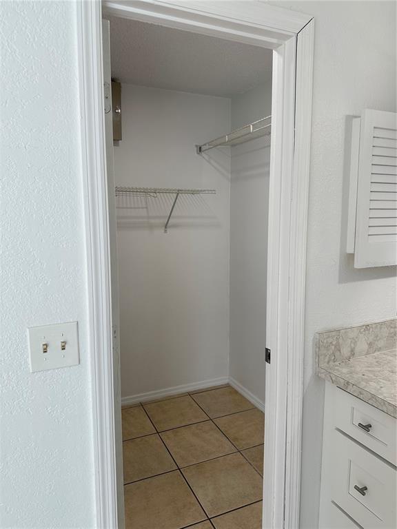 Building Photo - 7979 Sagebrush Pl