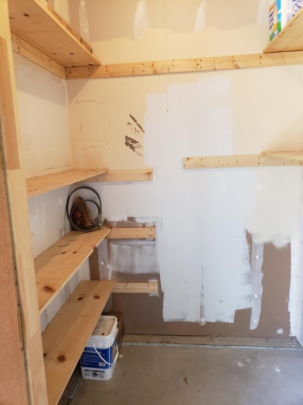 Building Photo - 5225 White Willow Dr