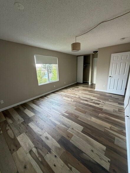 Building Photo - 2636 S Olathe Way