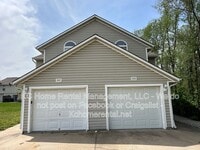 Building Photo - 503 SW 4 St