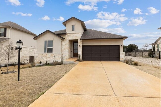 Building Photo - 218 Gulfton St