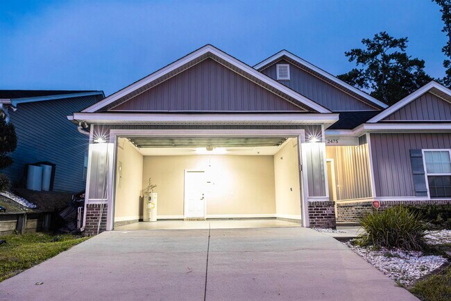 Building Photo - 2475 Tippecanoe Ridge