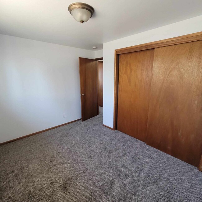 Building Photo - 2111 Colby Ave