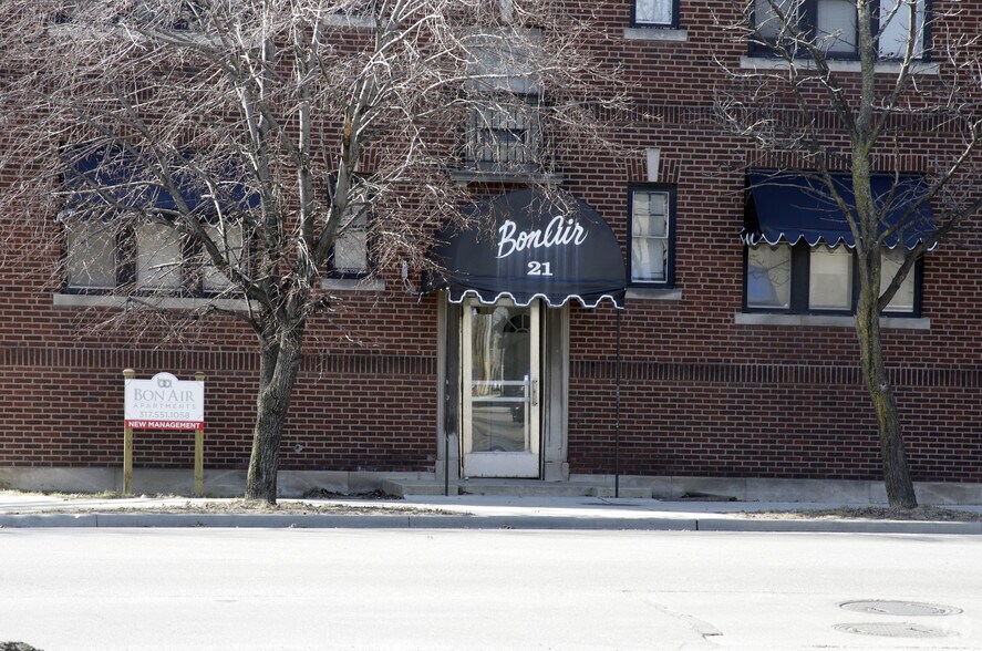 Building Photo - Bon Air Apartments