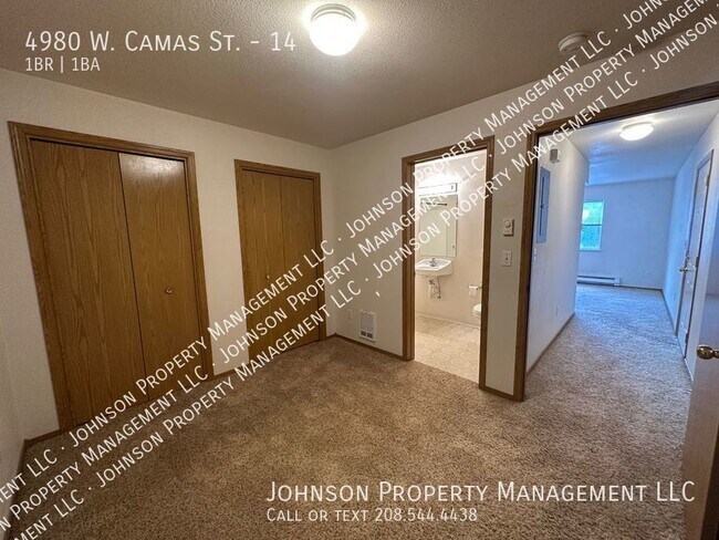 Building Photo - 4980 W Camas St