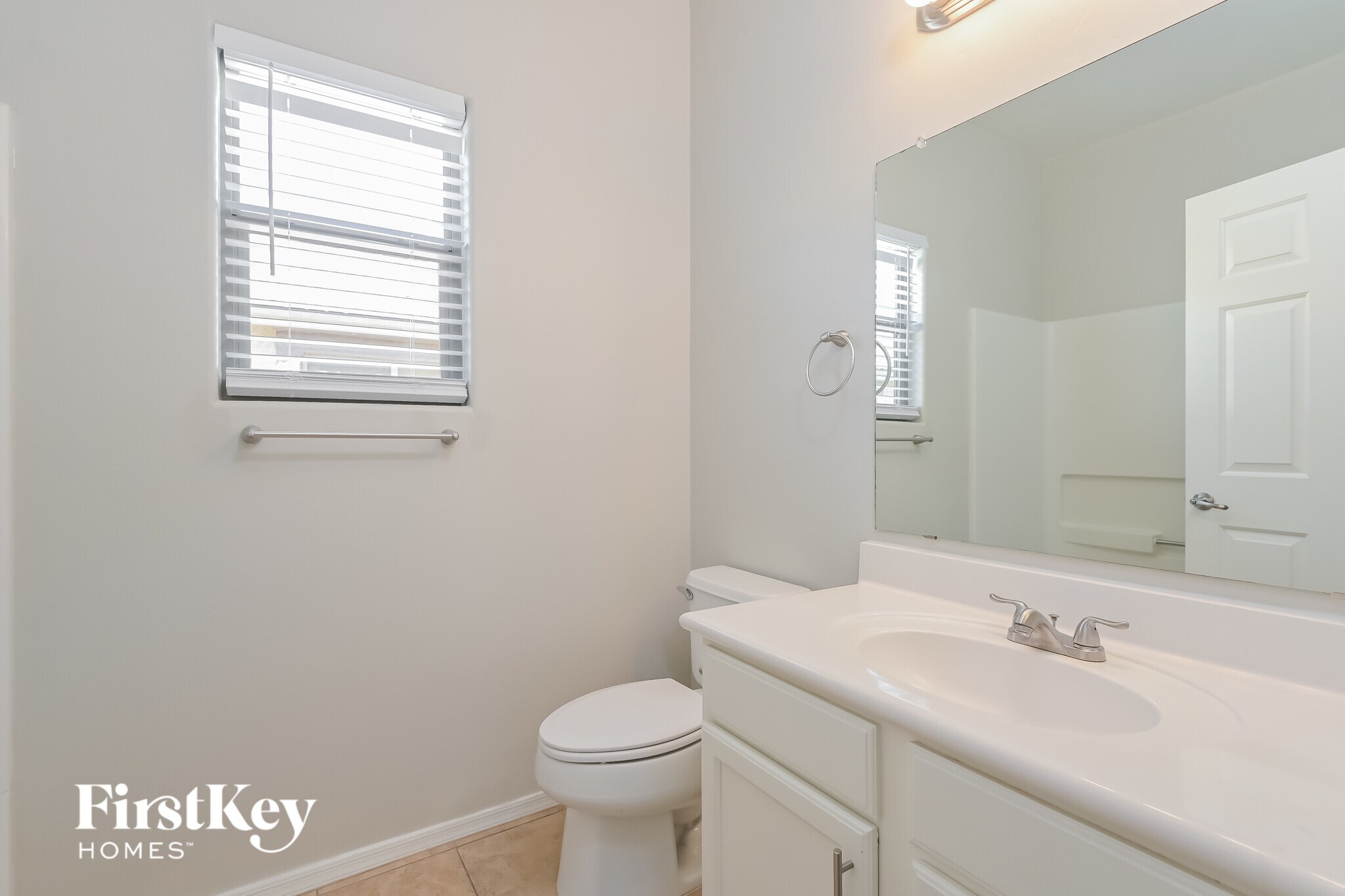 Building Photo - 11071 W Willow Field Dr