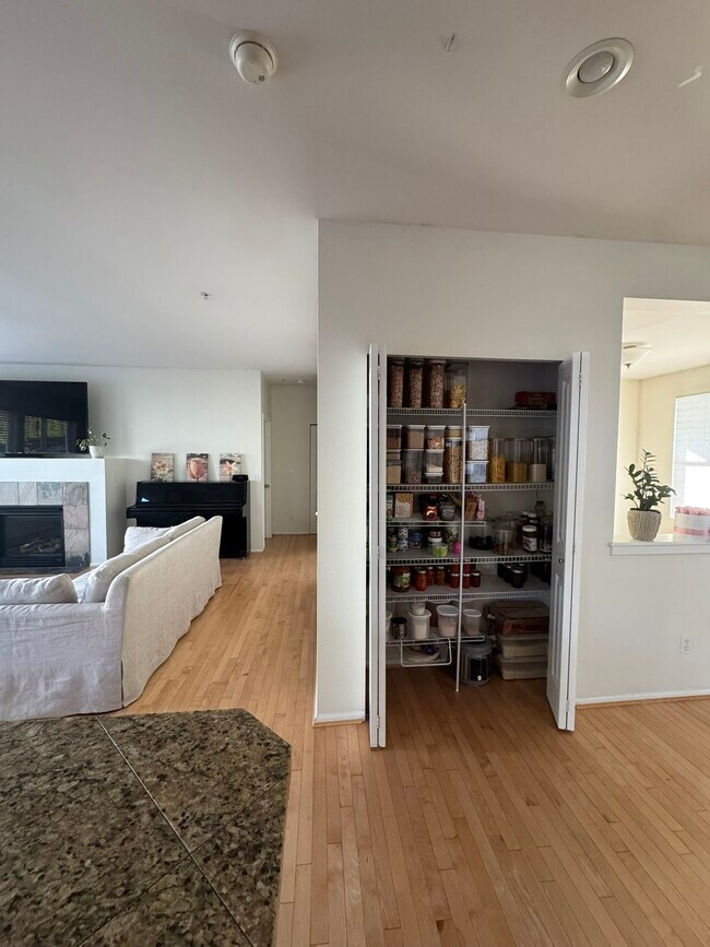 Building Photo - 21915 46th Pl S