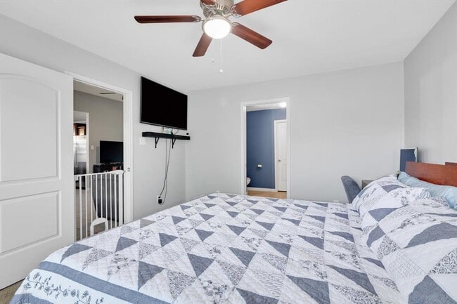 Building Photo - 316 Shoshone Ridge Dr