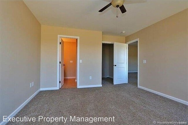 Building Photo - 3 br, 2 bath House - 212 Sun Valley Ct