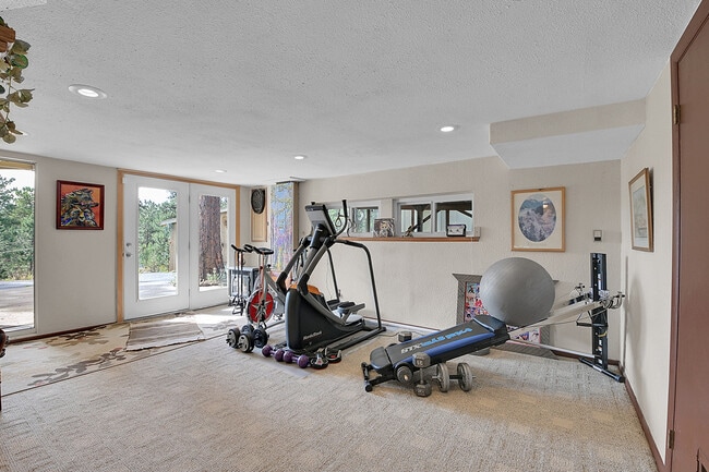 Building Photo - 5063 S Syndt Rd