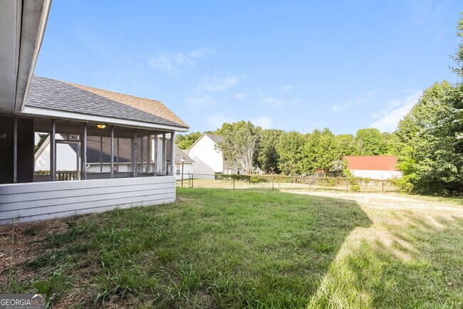 Building Photo - 35 N Greenfield Cir