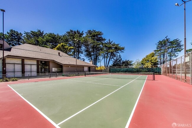 Building Photo - 208 N Lake Merced Hills