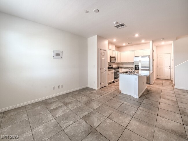 Building Photo - 462 Ylang Pl