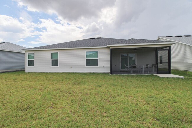 Building Photo - 7673 Woodley Ter