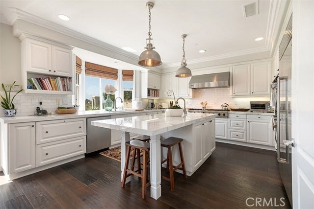 Building Photo - 27 Via Monarca St