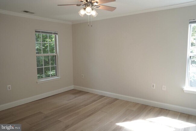 Building Photo - 13109 Millhaven Pl