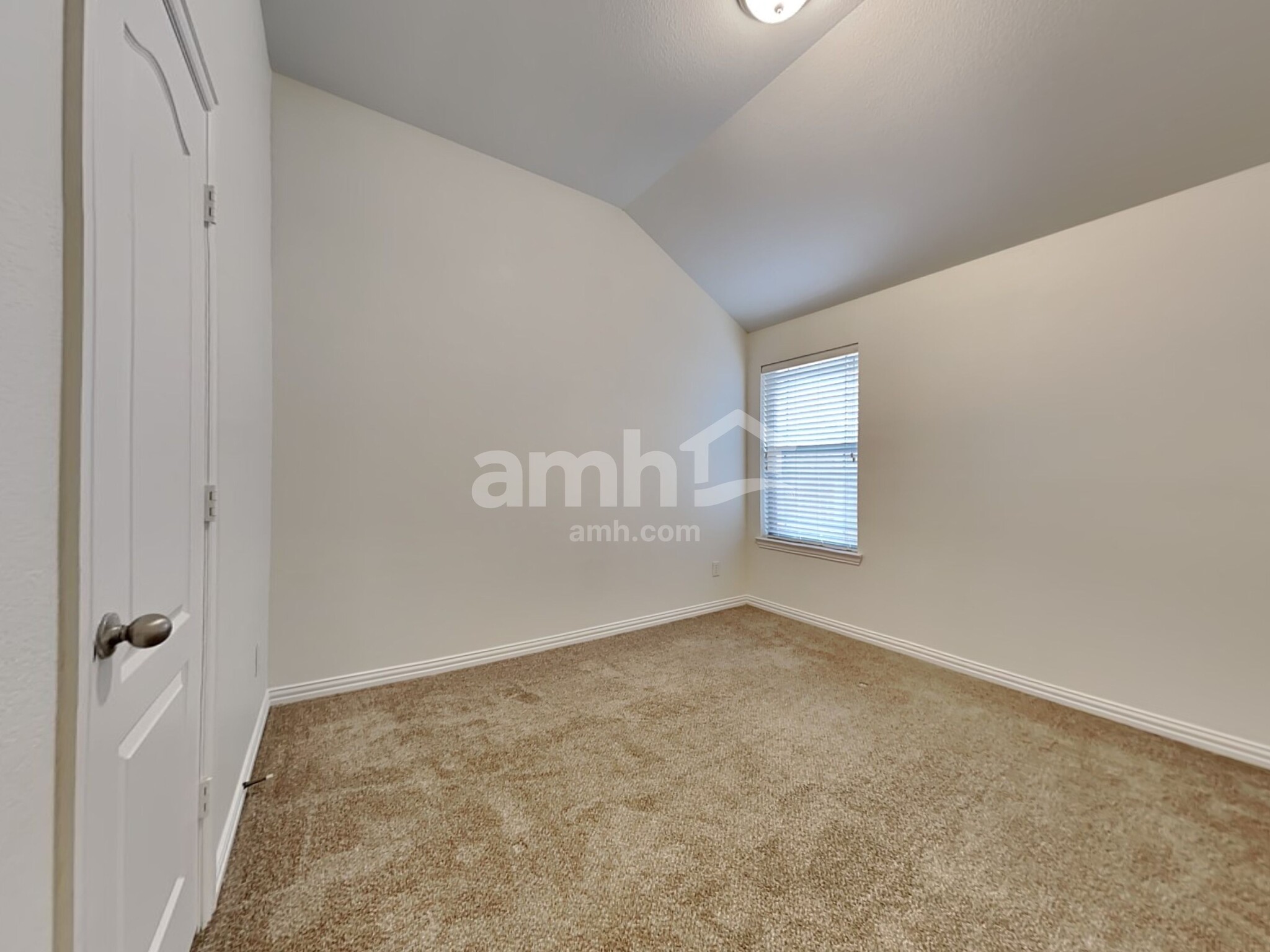 Building Photo - 7253 Tin Star Dr