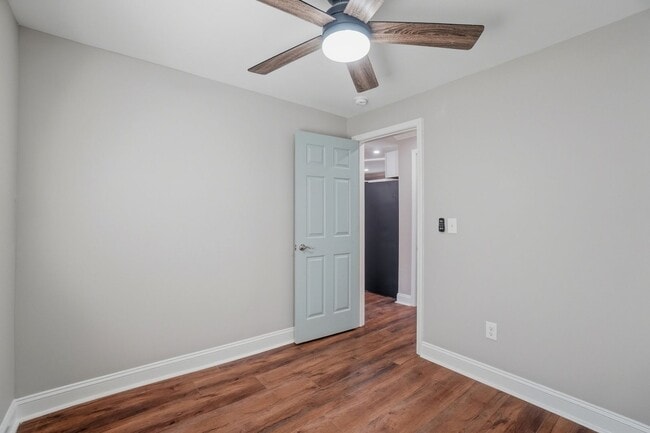 Building Photo - 930 Bond Ave