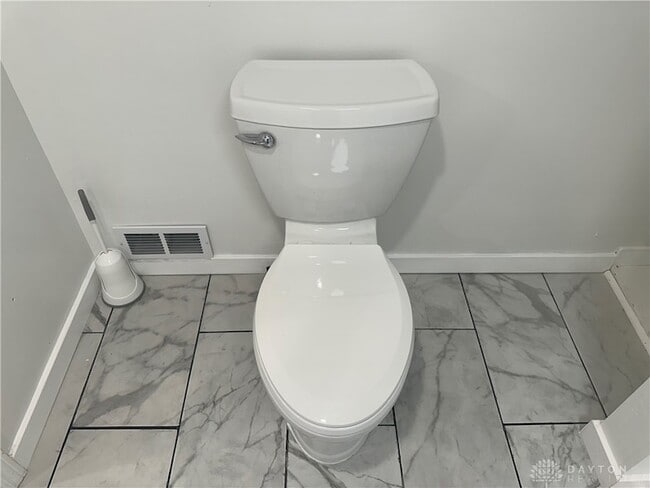 Building Photo - 2520 Harshman Rd