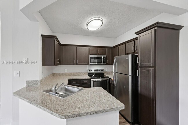 Building Photo - 4303 W Atlantic Blvd