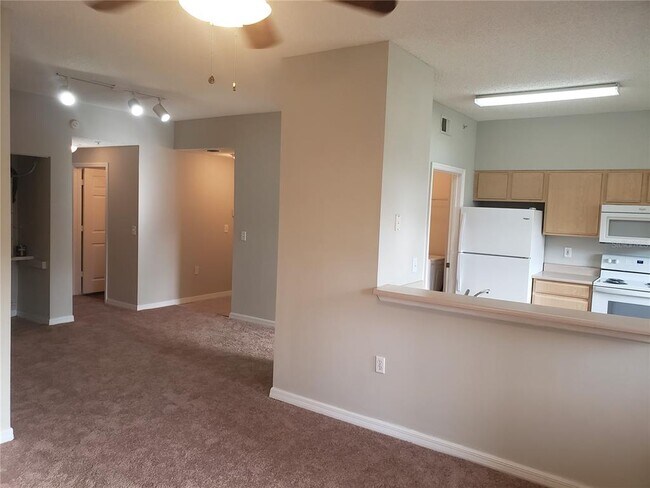 Building Photo - 10873 Windsor Walk Dr