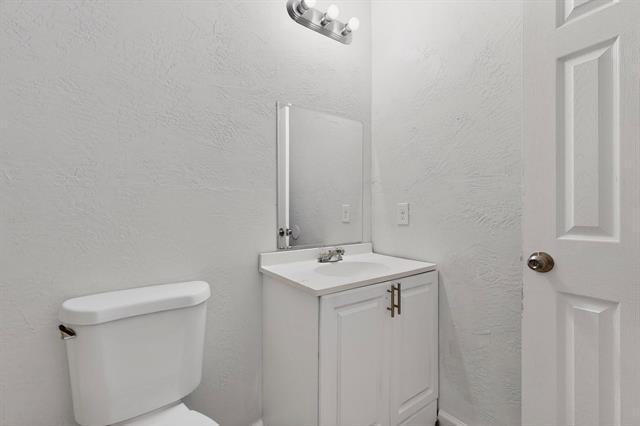 Building Photo - 5217 Aberdean Trail