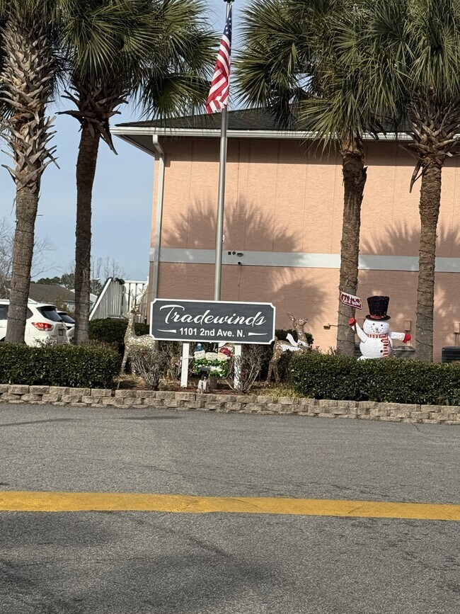 Building Photo - 1101 2nd Ave N