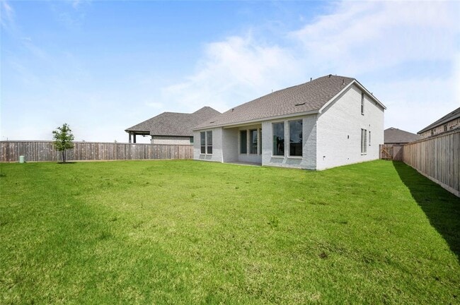 Building Photo - 22119 Shrimp Plant Ln