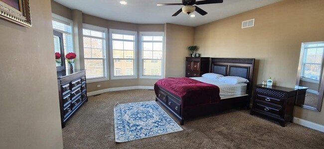 Building Photo - 410 S Edward St