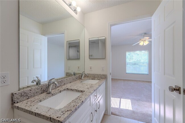 Building Photo - 117 Wading Bird Cir