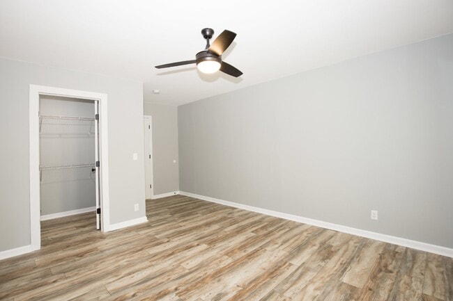 Building Photo - Gorgeous Fully Renovated 3 bedroom home in the Heart of Whispering Pines