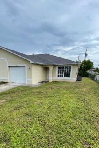 Primary Photo - 1417 SE 1st Pl