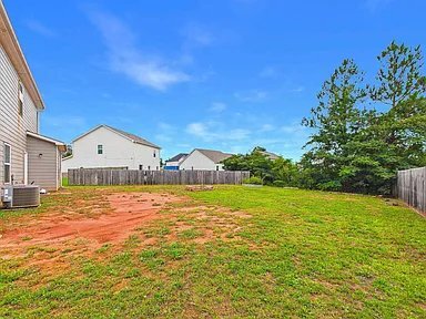 Building Photo - 3335 Bridgewood Dr