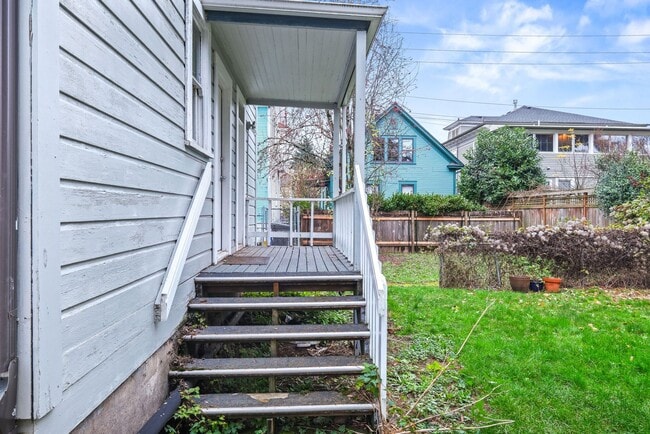 Building Photo - 70 NE Tillamook St