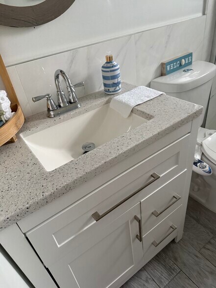 Bathroom - 191 NW 17th Ave