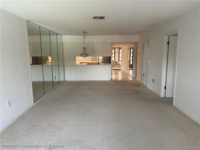 Building Photo - 5768 Matanzas Dr
