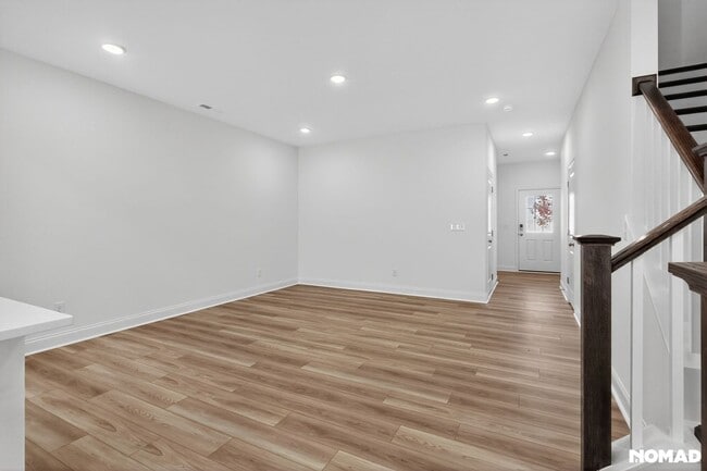 Building Photo - 818 Kensley Grv Ln