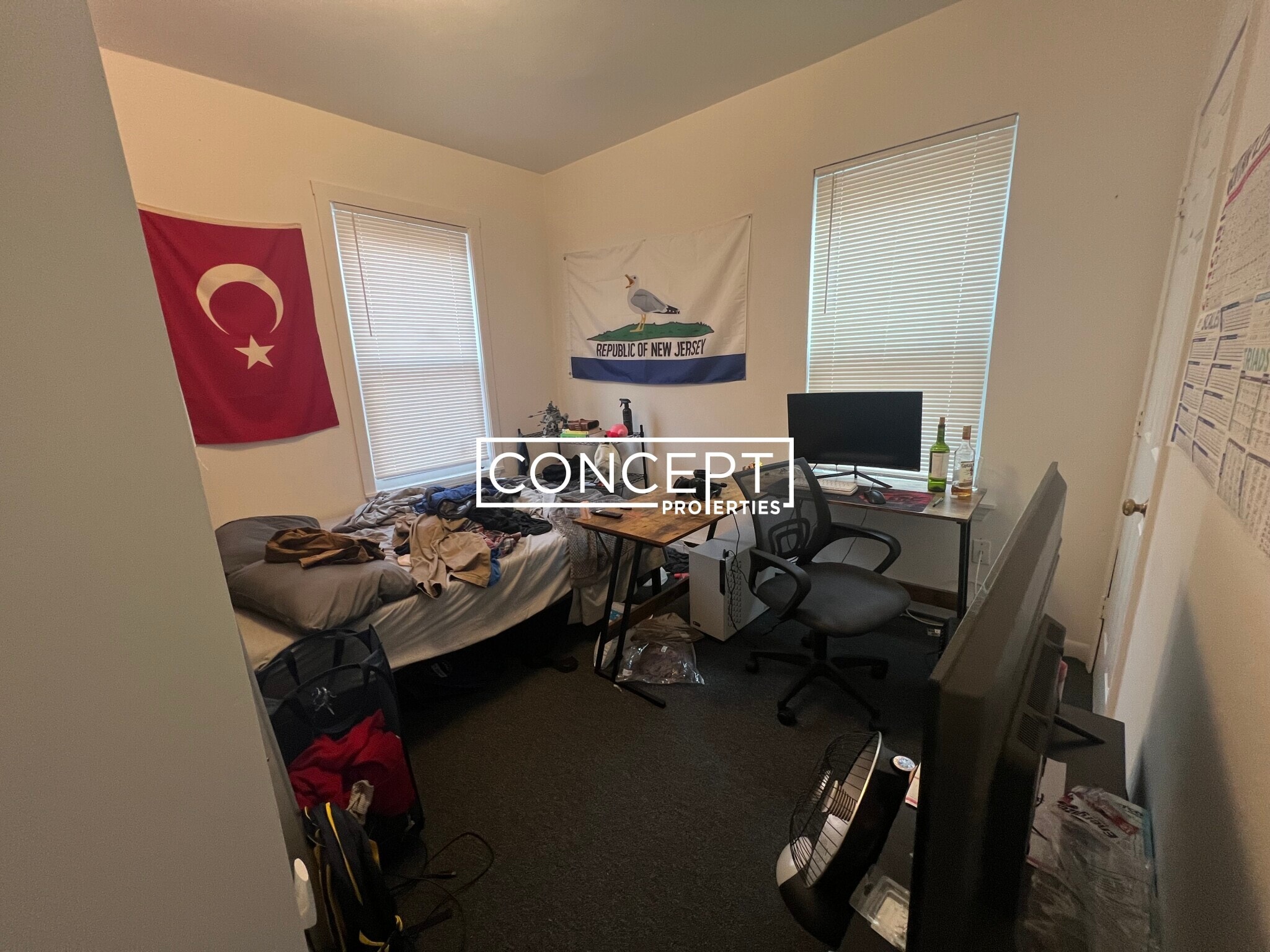 Building Photo - 10 Parker Hill Ave