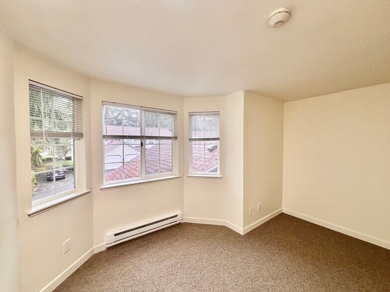 Building Photo - 21901 58th Ave W