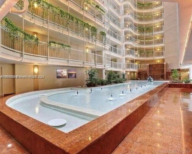 Building Photo - 1717 N Bayshore Dr