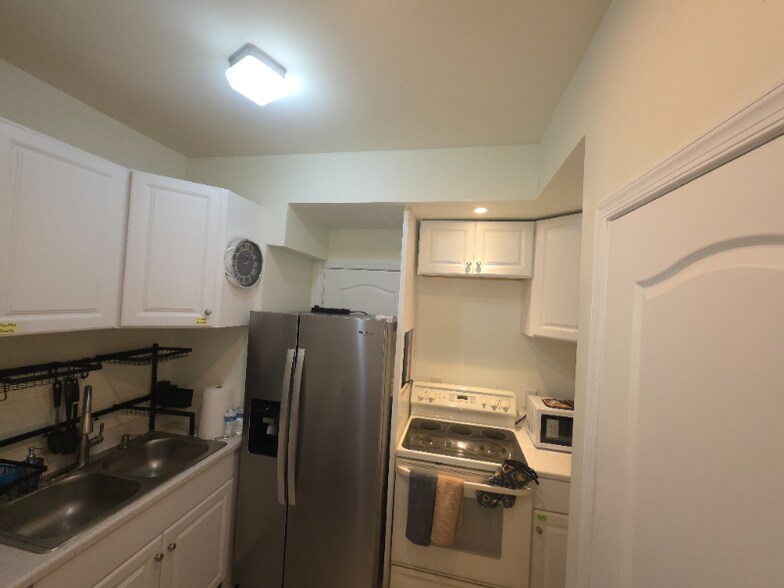 Building Photo - 18501 Owl Run Way