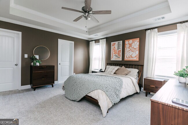 Building Photo - 207 Remington Dr