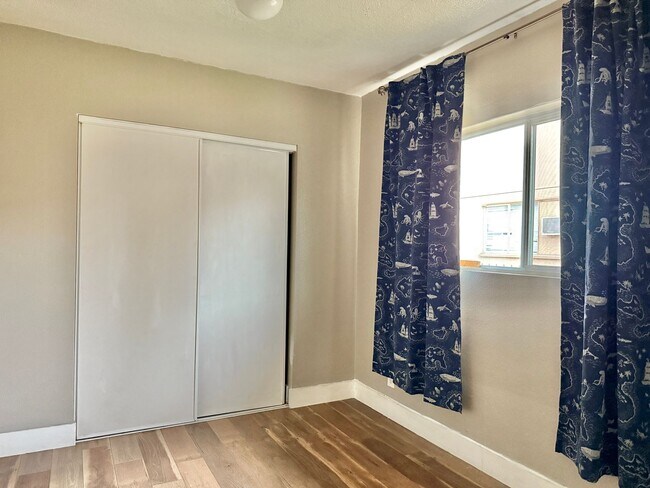 Building Photo - Ready-to-Move 2BR Apartment